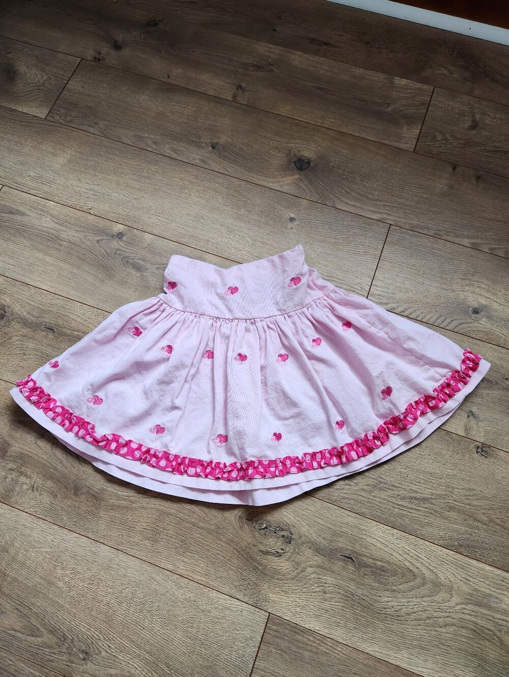 Size 7 girls heart skirt